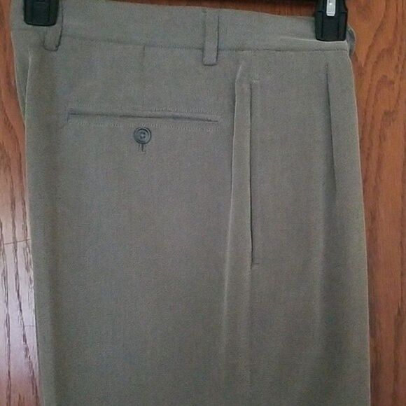 Claiborne pleat front pants 32/30 - Picture 2 of 11